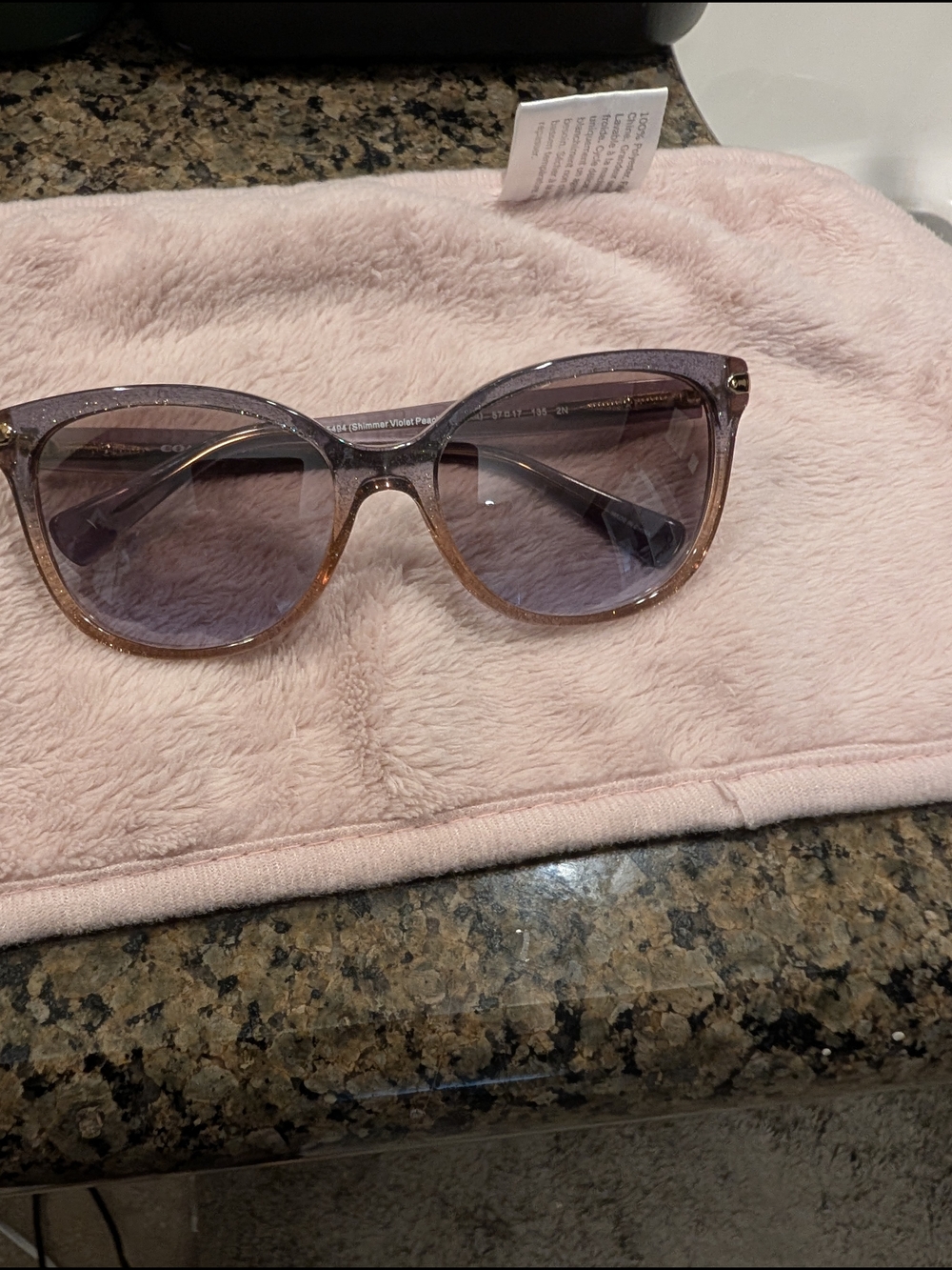 Stylish Pink Gradient Cat-Eye Sunglasses